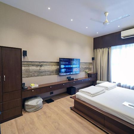 Central Bed & Breakfast Kolkata Exterior photo