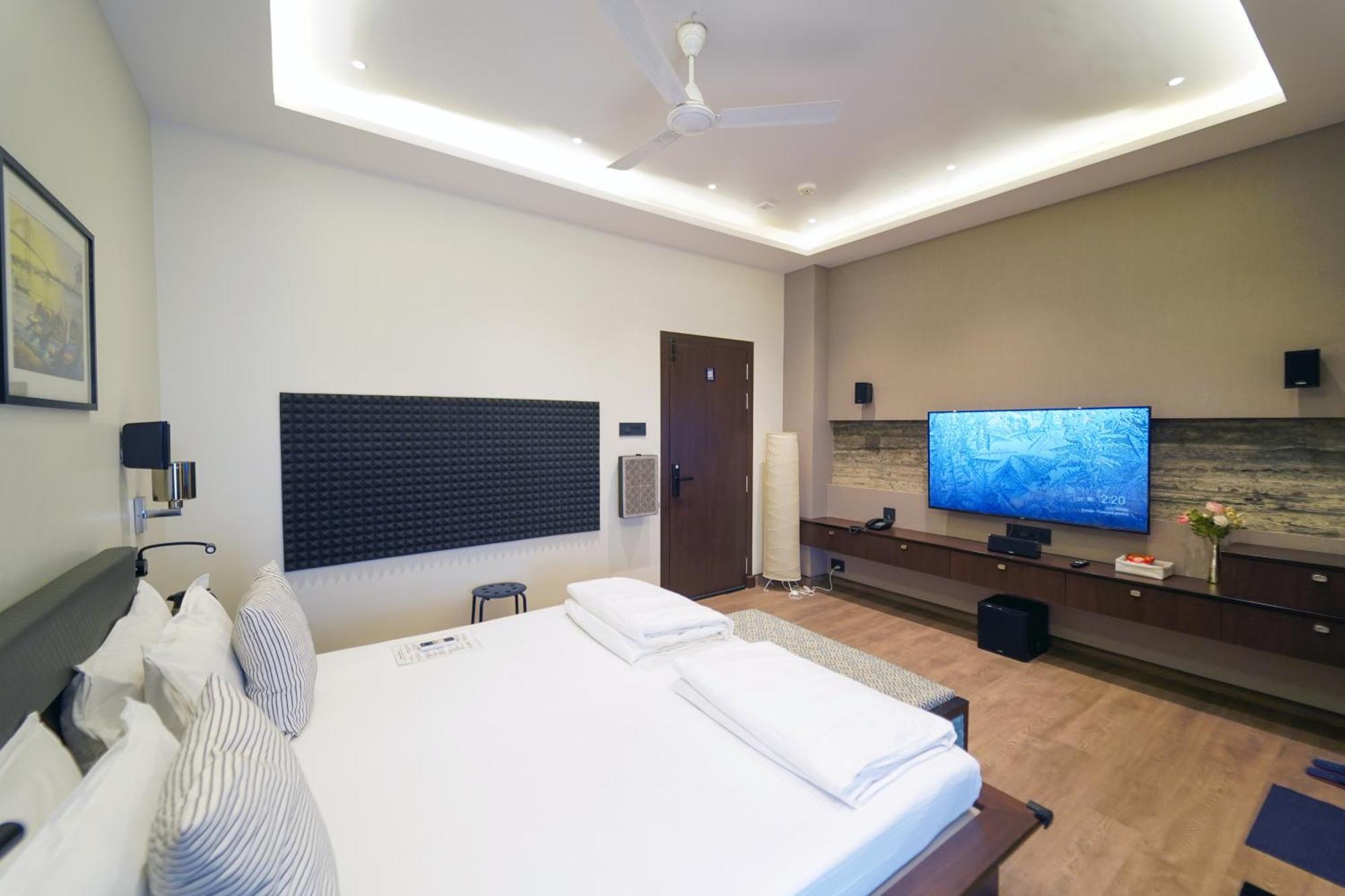 Central Bed & Breakfast Kolkata Exterior photo