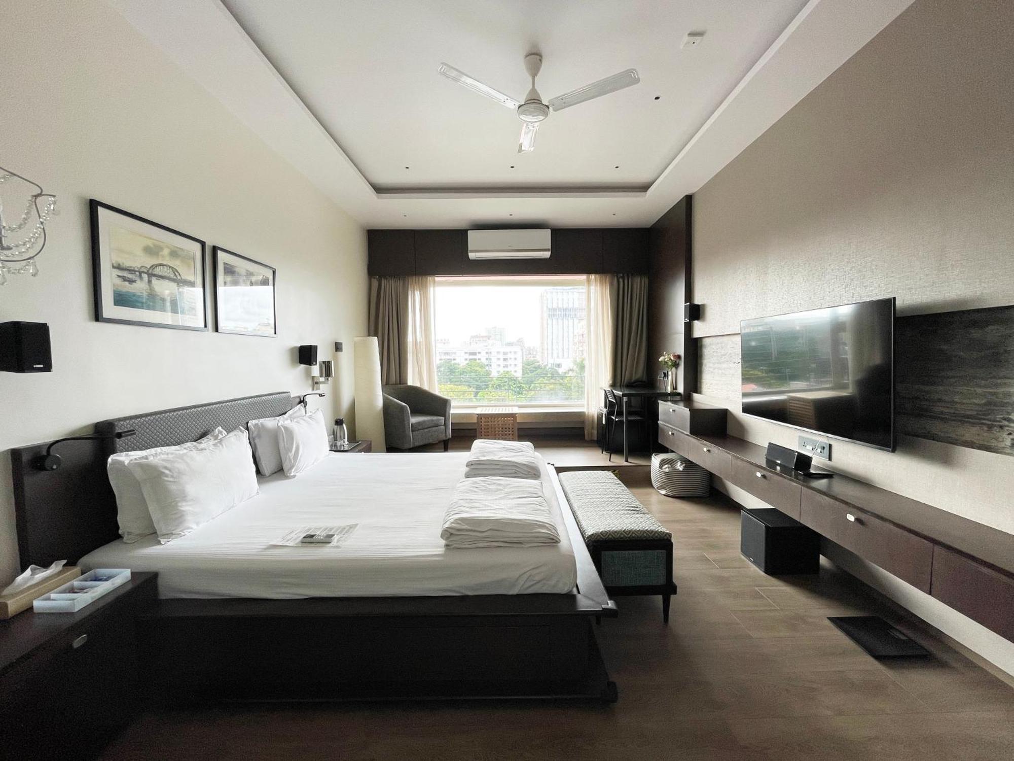 Central Bed & Breakfast Kolkata Exterior photo