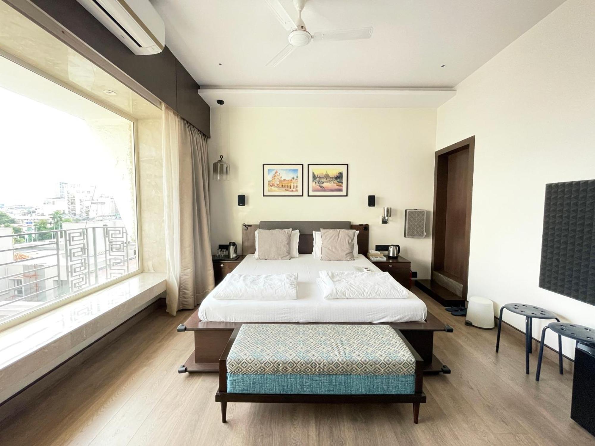 Central Bed & Breakfast Kolkata Exterior photo